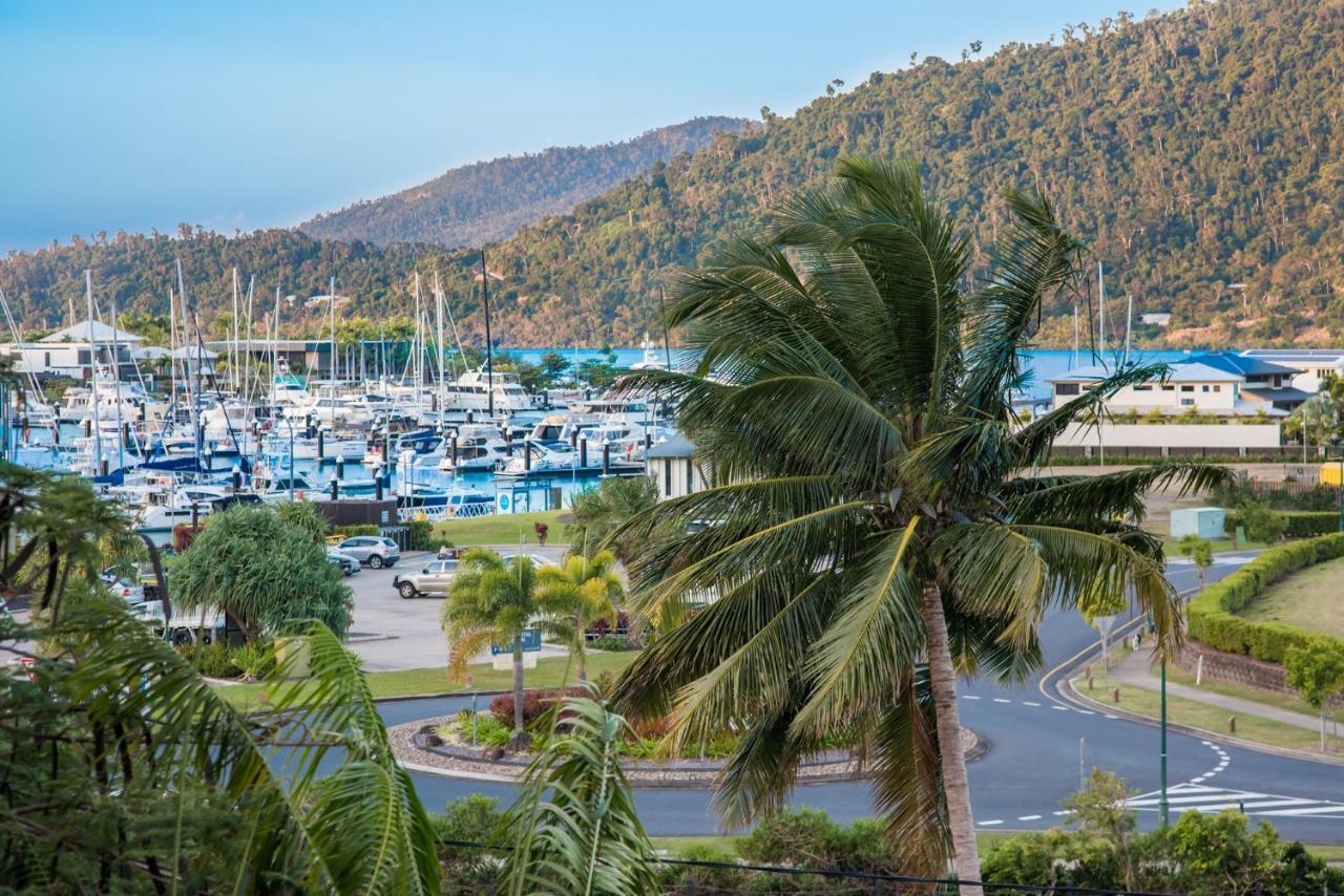 At Waterfront Whitsunday Retreat - Adults Only Airlie Beach Exterior foto