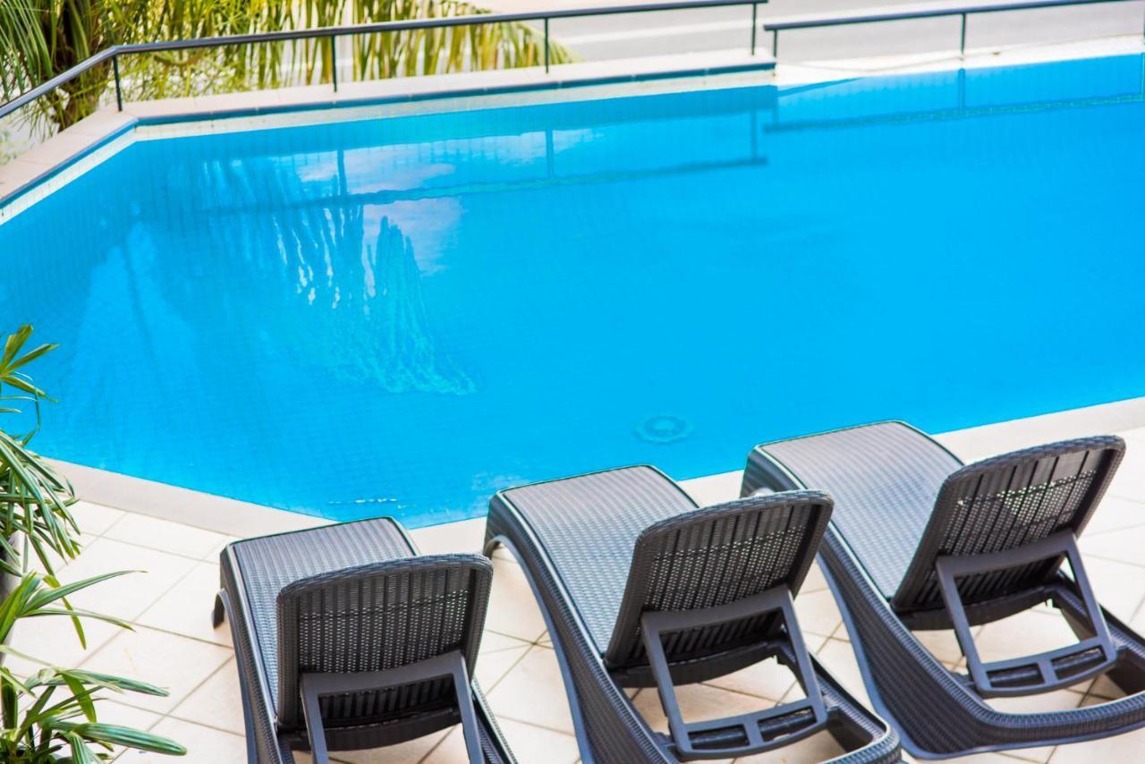 At Waterfront Whitsunday Retreat - Adults Only Airlie Beach Exterior foto