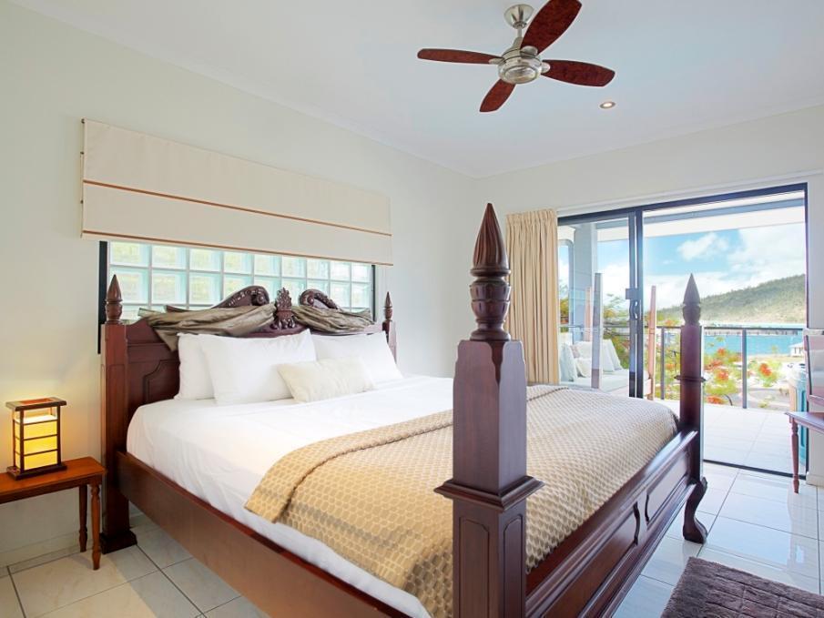 At Waterfront Whitsunday Retreat - Adults Only Airlie Beach Exterior foto