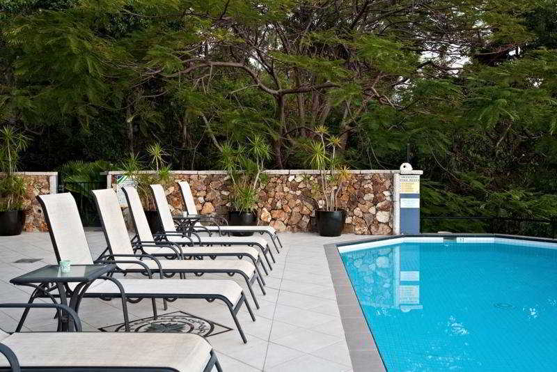 At Waterfront Whitsunday Retreat - Adults Only Airlie Beach Exterior foto